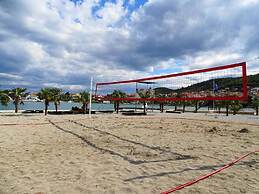 Modern Apartment Arena Near the Beach Jaz