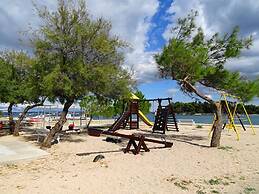 Modern Apartment Arena Near the Beach Jaz