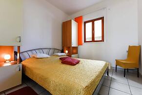 Modern Apartment Arena Near the Beach Jaz