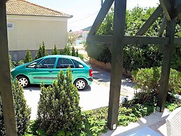 Modern Apartment Arena Near the Beach Jaz