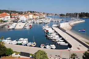 Modern Apartment Arena Near the Beach Jaz