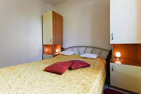 Modern Apartment Arena Near the Beach Jaz