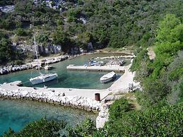 Modern Apartment Arena Near the Beach Jaz