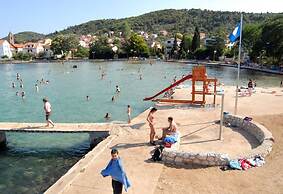 Modern Apartment Arena Near the Beach Jaz