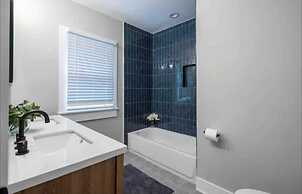 Modern Historic Hidden Gem Off The Beltline