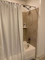 2 Two King Bed Buckhead Condo