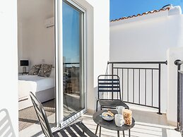 Sanders White Mountains - Charming Villa With Pool