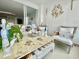 Marbella Fabulous 3br &3ba Pool And Beach