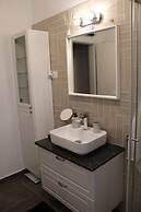 Family Holiday House Orange Spirit