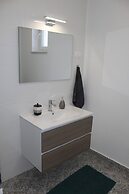 Family Holiday House Orange Spirit