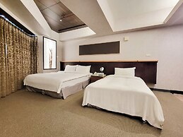 CHECK inn Express Taichung Feng Chia