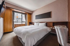 CHECK inn Express Taichung Feng Chia