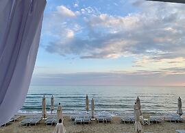 Aeneas' Landing Resort