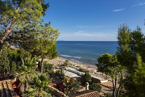 Aeneas' Landing Resort