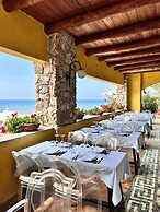 Aeneas' Landing Resort