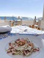 Aeneas' Landing Resort