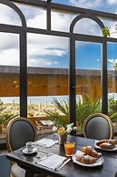 Aeneas' Landing Resort