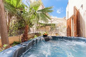 Getaway Npetto Gozitan Villa