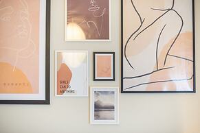 Supreme Suite with balcony by Cloudkeys