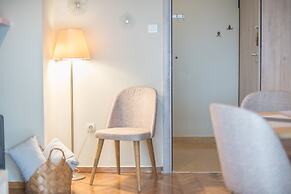 Supreme Suite with balcony by Cloudkeys