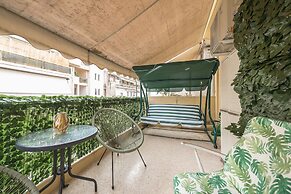 Supreme Suite with balcony by Cloudkeys