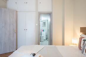 Supreme Suite with balcony by Cloudkeys