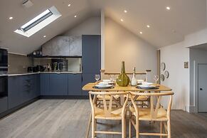 The Quadrant The Carillon Suite