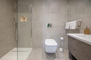 The Quadrant The Carillon Suite