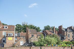 The Quadrant The Carillon Suite