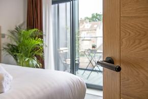 The Quadrant The Carillon Suite