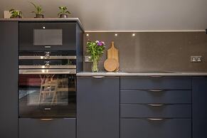 The Quadrant The Carillon Suite