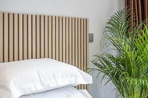 The Quadrant The Carillon Suite