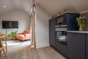 The Quadrant The Carillon Suite