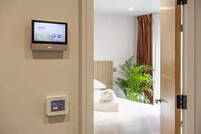 The Quadrant The Carillon Suite