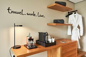 June Six Berlin City West