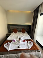 Side Golden Rock Hotel 16+ Adults Only