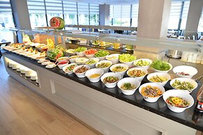 Side Golden Rock Hotel 16+ Adults Only