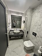 Side Golden Rock Hotel 16+ Adults Only