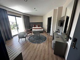 Side Golden Rock Hotel 16+ Adults Only