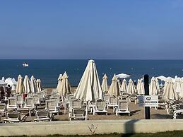 Side Golden Rock Hotel 16+ Adults Only