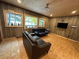 Muskoka Lake Cottages