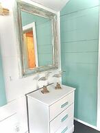 Muskoka Lake Cottages