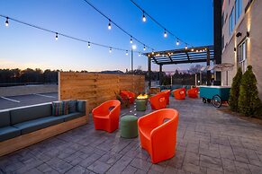 Aloft Lawrenceville Sugarloaf