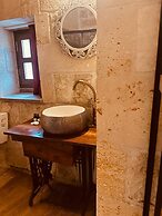 Lavinia Cappadocia