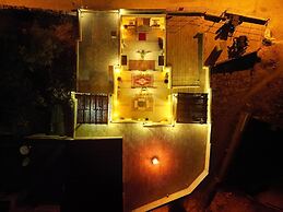 Lavinia Cappadocia