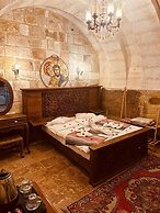 Lavinia Cappadocia