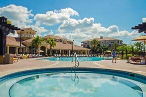 Spacious and Modern Townhome! Close to Attractions and Conventions Cen