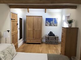 Courtyard Cottage - Adults Only