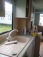 River Views Dog Friendly Caravan 3 Bedrooms