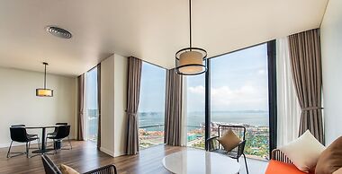 Hotel Soleil Ha Long, Trademark Collection by Wyndham